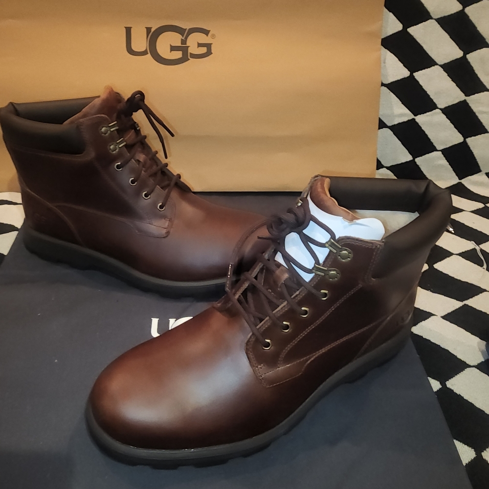 Waterproof boot - Picture 4 of 14